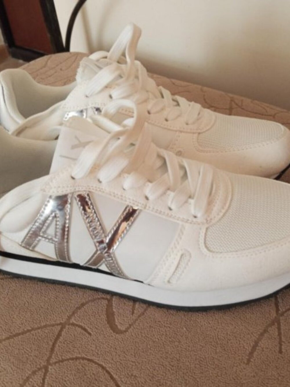 Armani exchange sneakers white